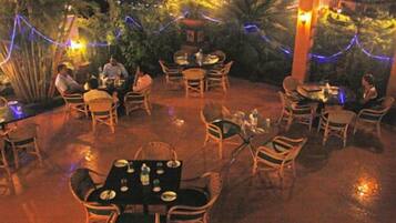 Breakfast, lunch, dinner served; Indian cuisine, pool views