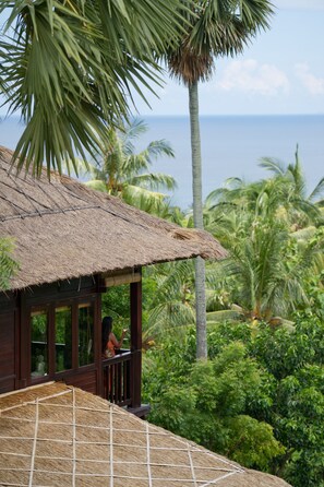 Panoramic Cottage, 2 Bedrooms, Garden View | In-room safe, free WiFi - Villa Flow (Karangasem)