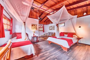 Studio | Premium bedding, in-room safe, free WiFi, bed sheets