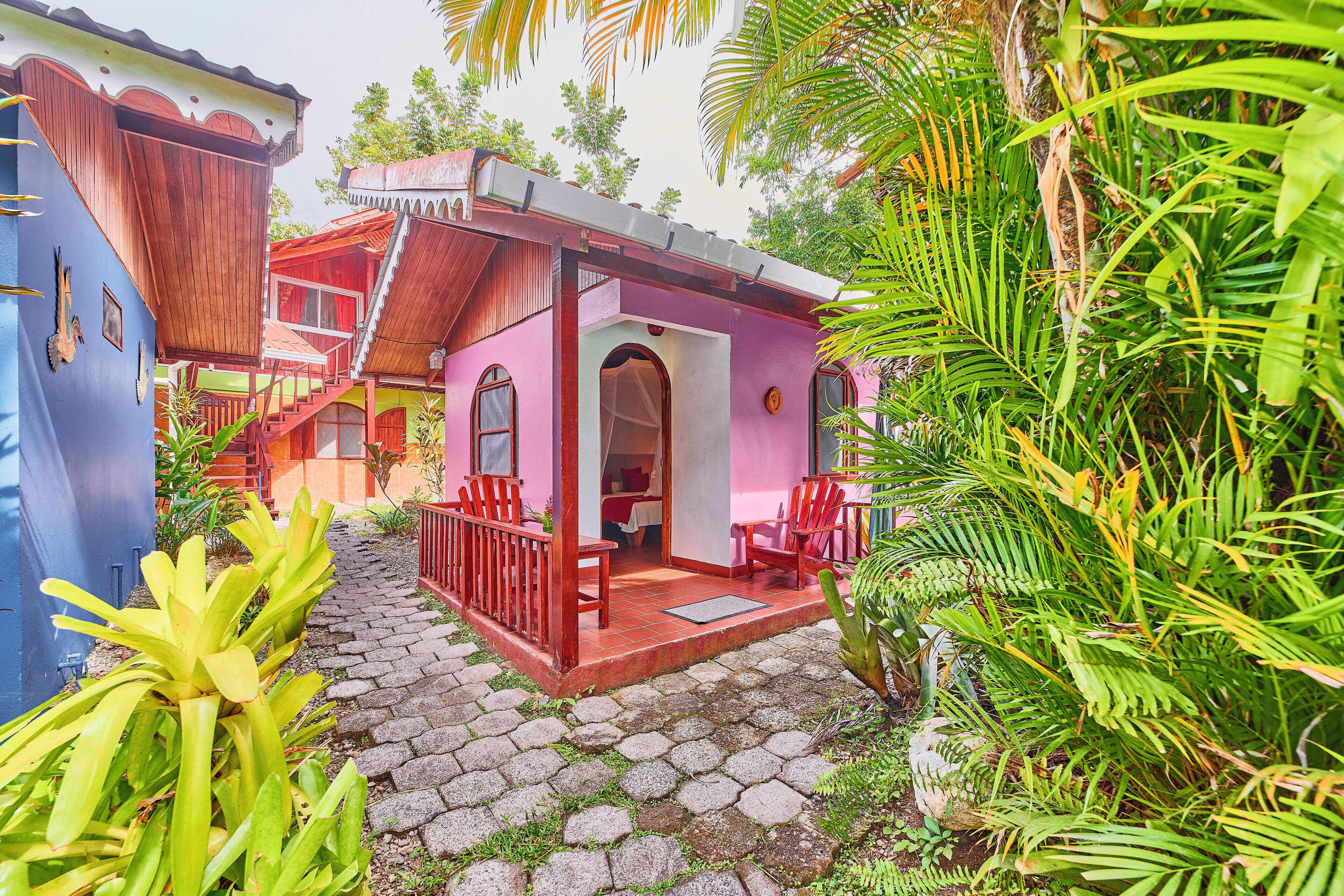 Hochwertige Bettwaren, Zimmersafe, kostenloses WLAN, Bettwäsche