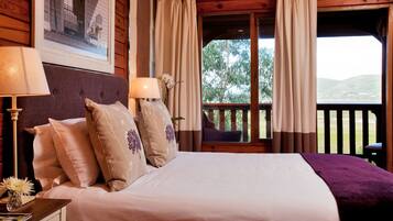 Tempur-Pedic beds, in-room safe, individually decorated