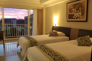 Kamar Superior | Brankas, setrika/meja setrika, dan tempat tidur lipat/tambahan