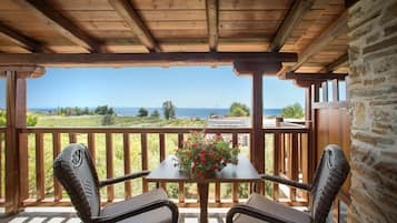 Loft Deluks, pemandangan laut | Balkon