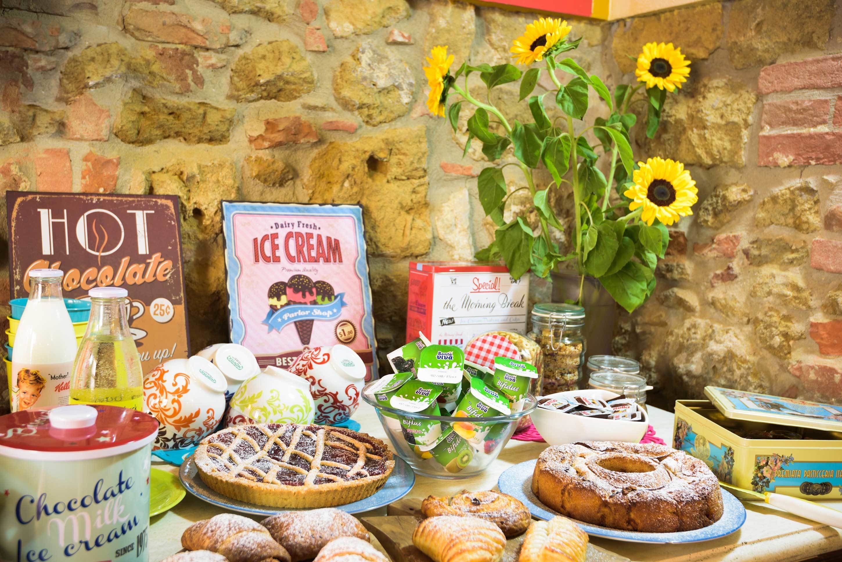 daily cooked-to-order breakfast (eur 10 per person)