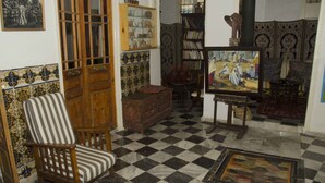 Unclassified image, 5 of 23, button - Bayt Alice (Tangier)