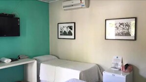 Quarto Triplo Standard | Bad