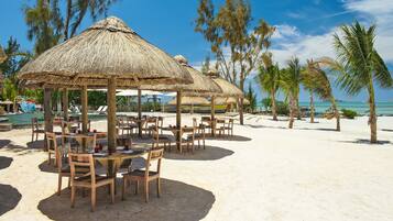 Hi ha 7 restaurants amb plats de cuina internacional