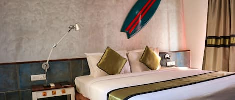 Minibar, in-room safe, individually furnished, desk