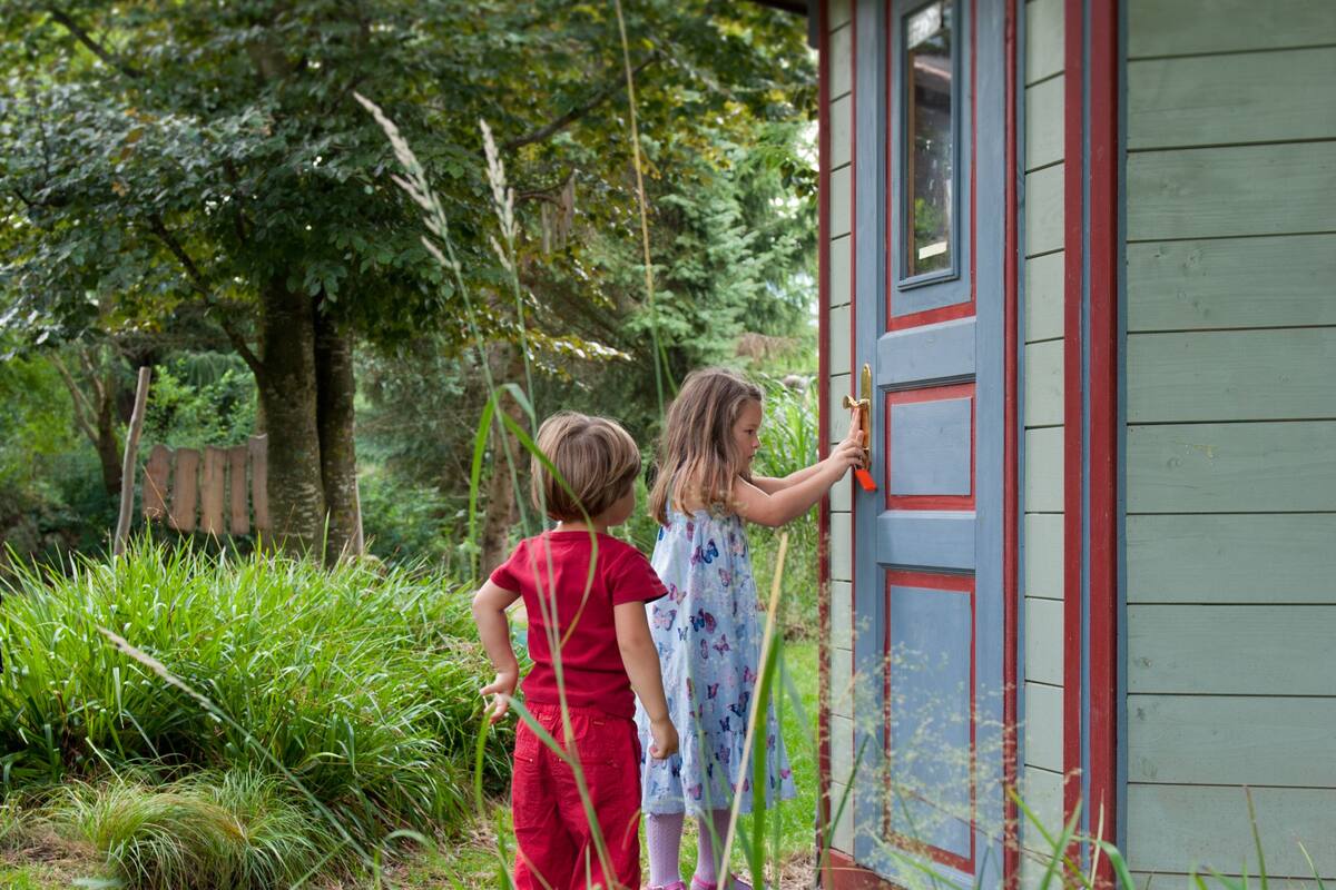 children’s play area – outdoor