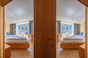 Family Suite, Balcony, Mountain View