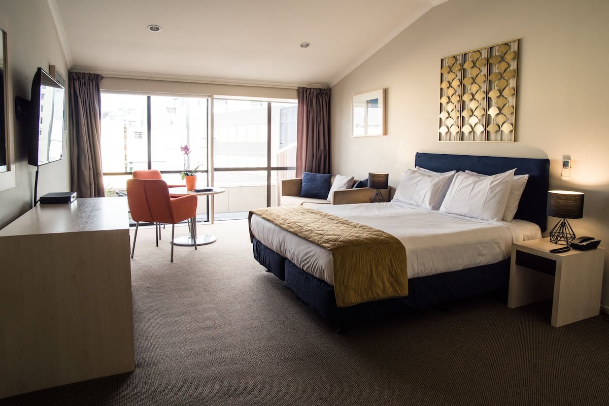 Family Studio Suite, Multiple Beds