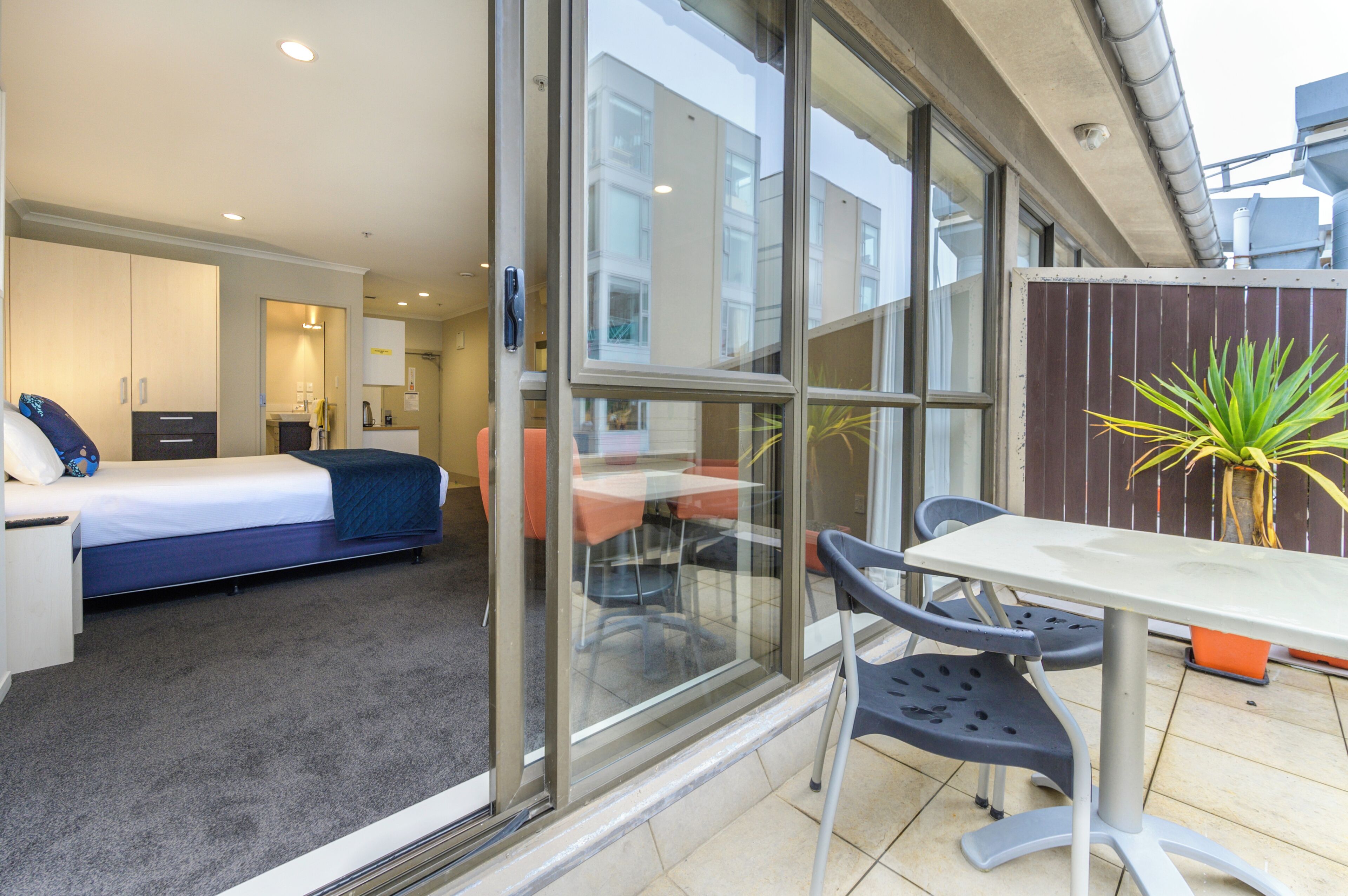 Studio, 1 Queen Bed | Terrace/patio