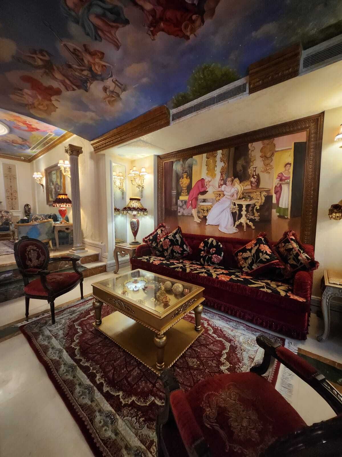 breakfast, lunch and dinner served