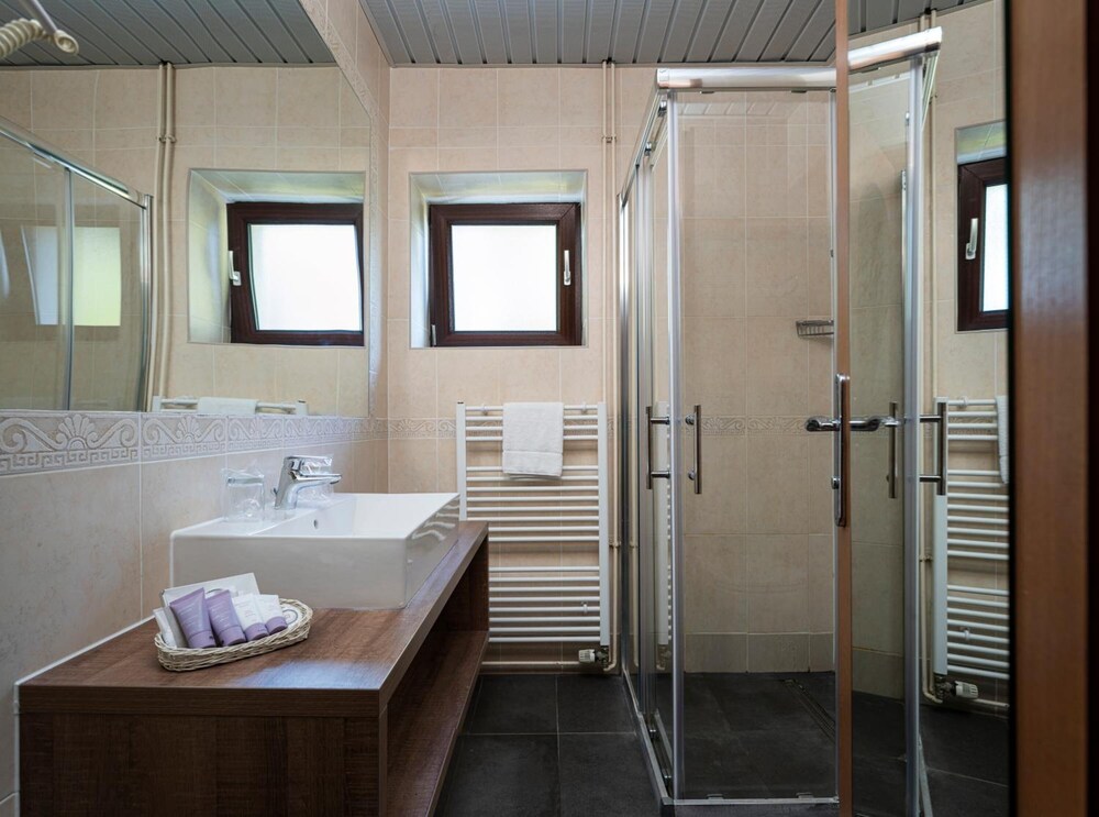 Hotel Flores by null