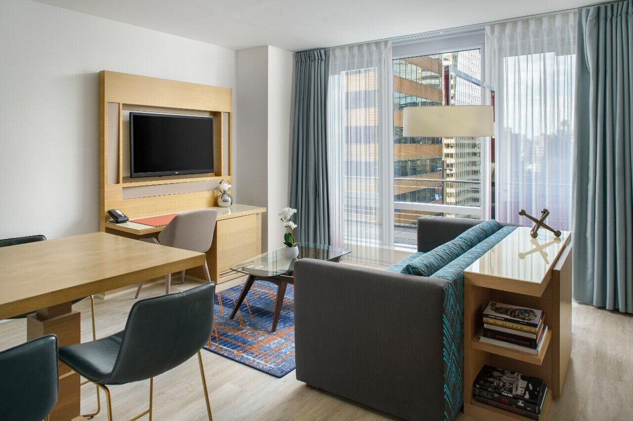 Premier Suite, 1 King Bed with Sofa bed