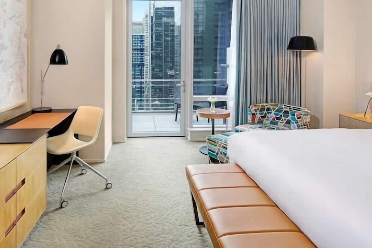 1 bedroom, in-room safe, desk, laptop workspace