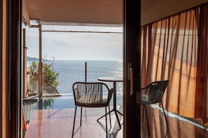Deluxe Room, Sea View (Free Spa) | Terrace/patio - Laqua by the Sea (Meta)