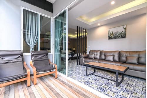 Family Suite Room | ๋ฏธ๋๋ฐ, ๊ฐ์ค ๋ด ๊ธ๊ณ , ์๋ง ์ปคํผ, ๋ฌด๋ฃ WiFi