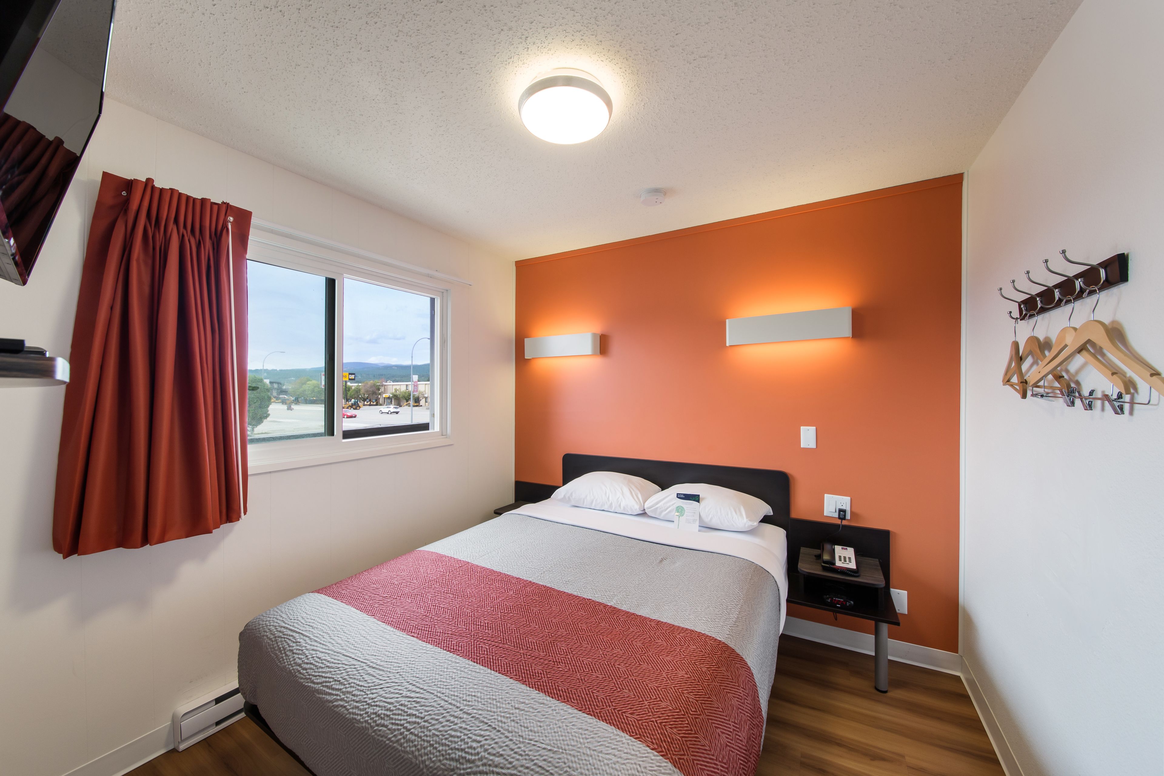 Desk, iron/ironing board, free cots/infant beds, free WiFi