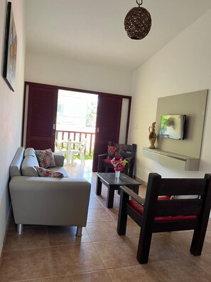 Apartment, 2 Bedrooms | Living area | TV - Oásis das Flores (Ipojuca)