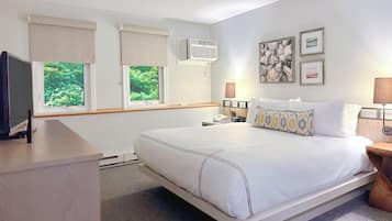 1 bedroom, in-room safe, desk, iron/ironing board
