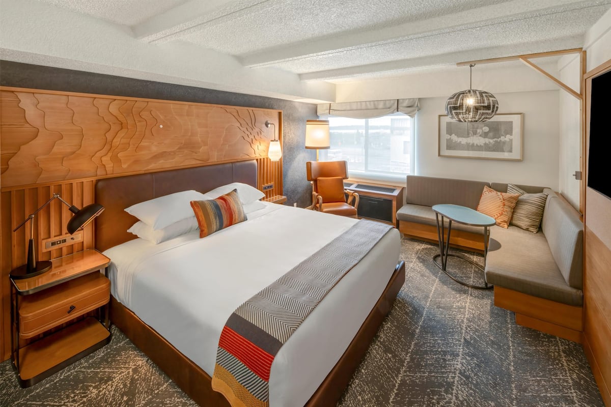 1 bedroom, pillow-top beds, laptop workspace, blackout curtains