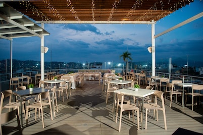 Hotel Casa Blanca