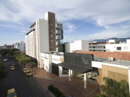 Fachada de la propiedad