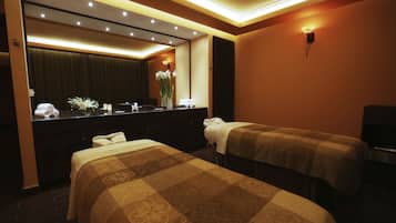 Body treatments, aromatherapy, hot stone massages, massages on the beach
