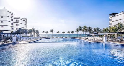 Grand Residences Riviera CancĂșn All Inclusive