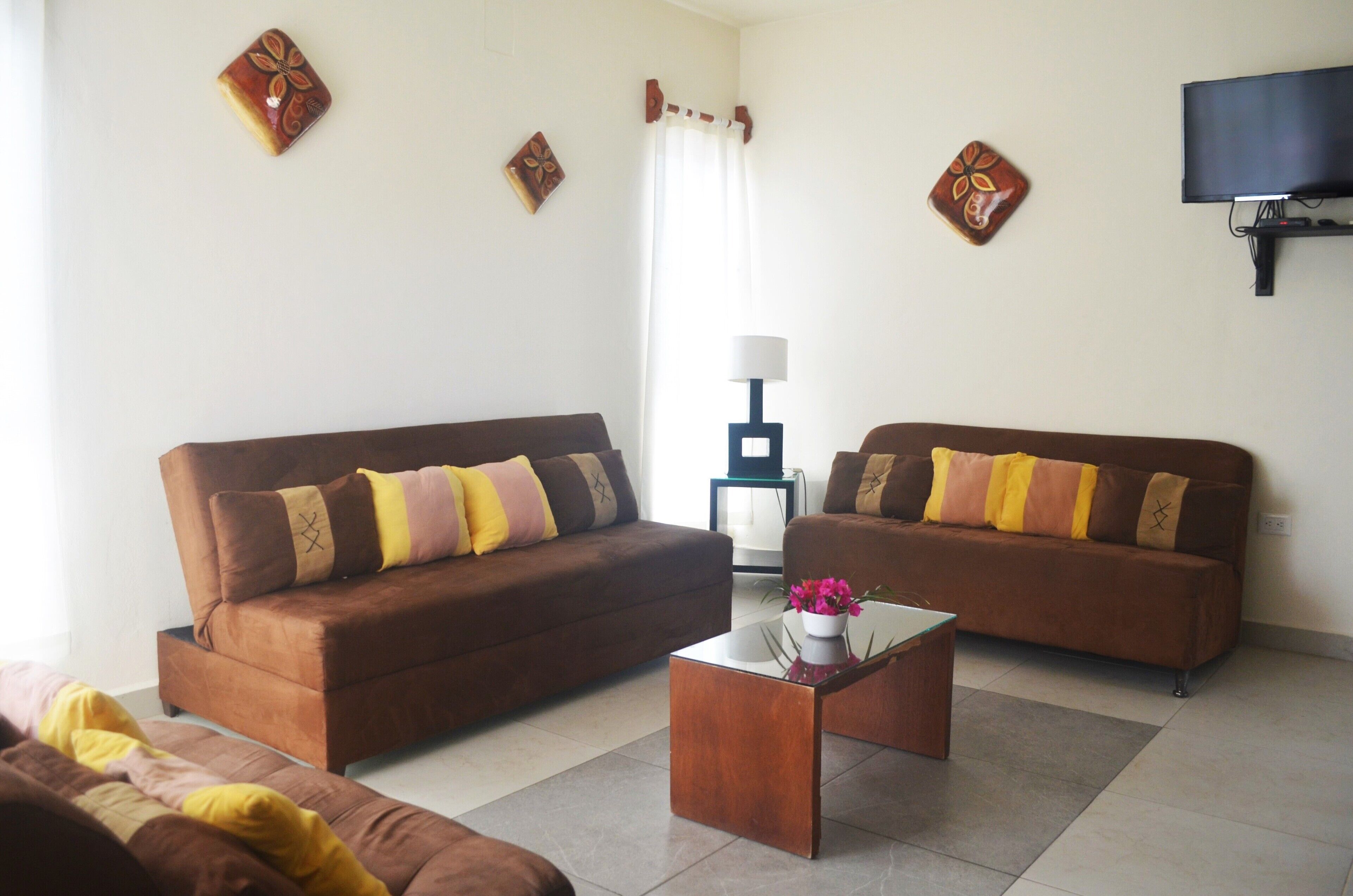 junior suite, 1 bedroom, kitchen | 1 bedroom, in-room safe, free wifi, bed sheets
