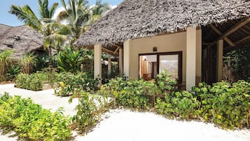 Caja de seguridad en la habitación, wifi gratis y ropa de cama