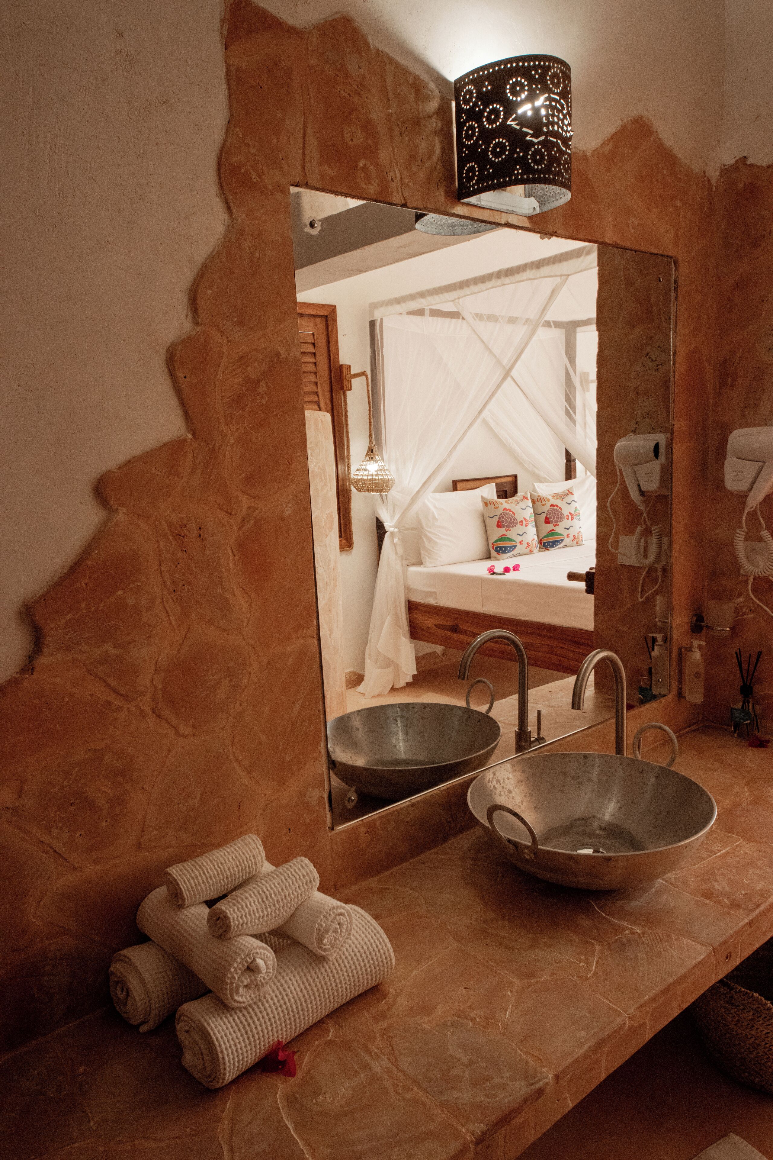 signature triple room, sea view | in-room safe, free wifi, bed sheets