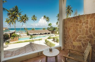 客房内保险箱、免费 WiFi、床单