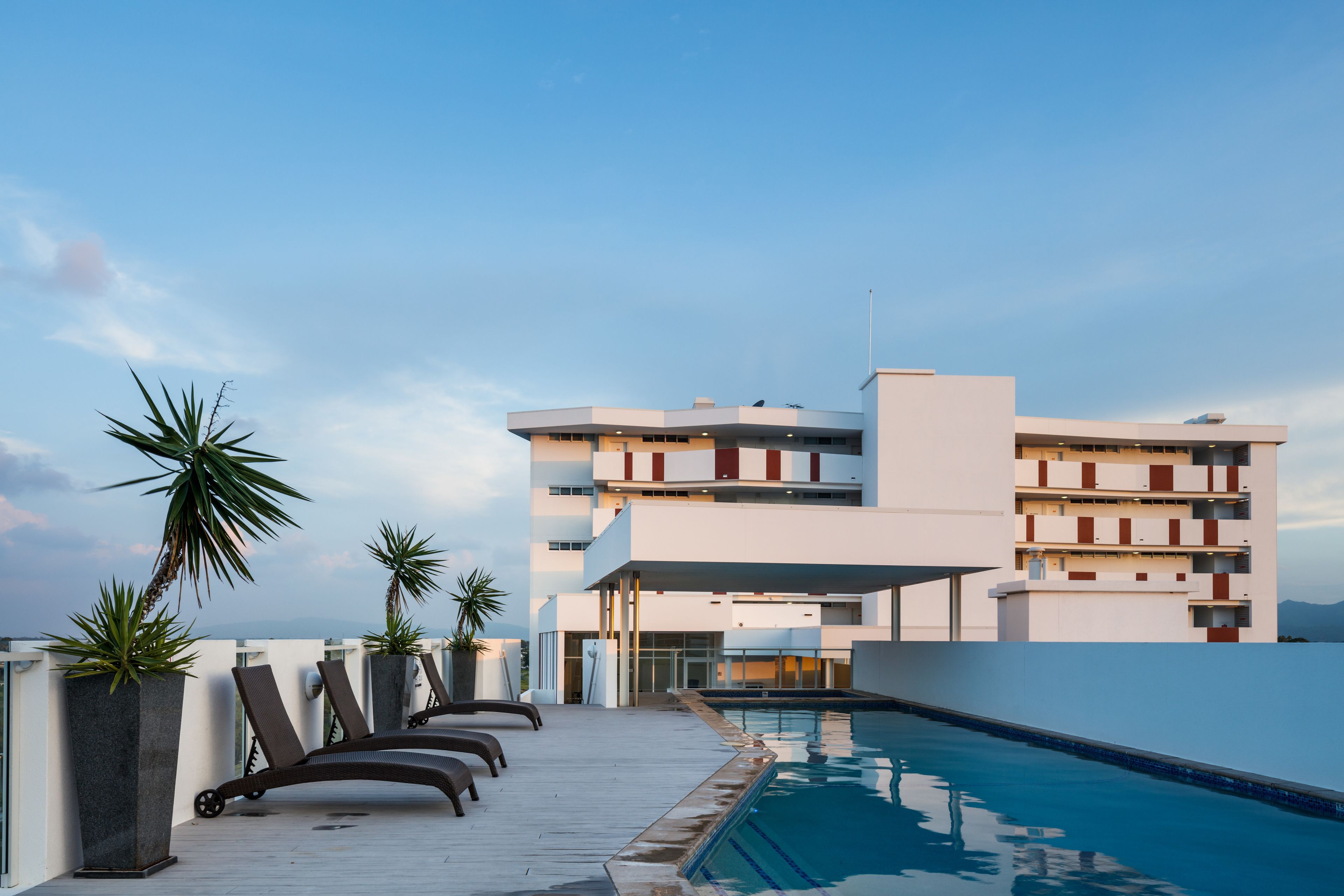 Outdoor pool, pool loungers