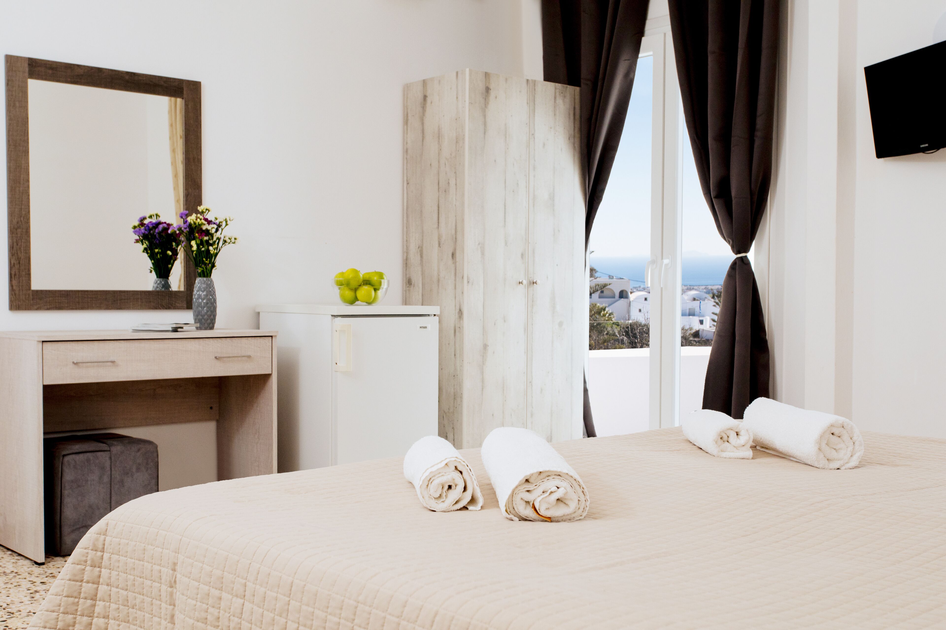 1 bedroom, desk, blackout curtains, free wifi