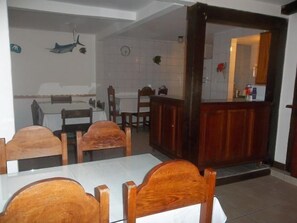 Free daily buffet breakfast - Pousada Marendaz (Paraty)