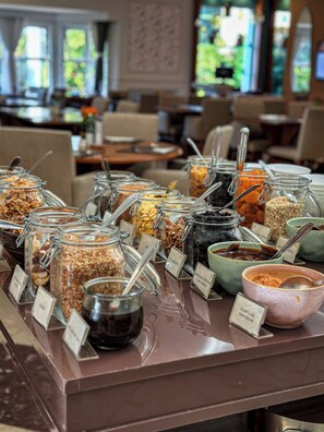 Desayuno buffet incluido todos los días 