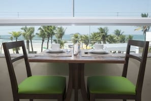 Tägliches inbegriffenes Frühstücksbuffet