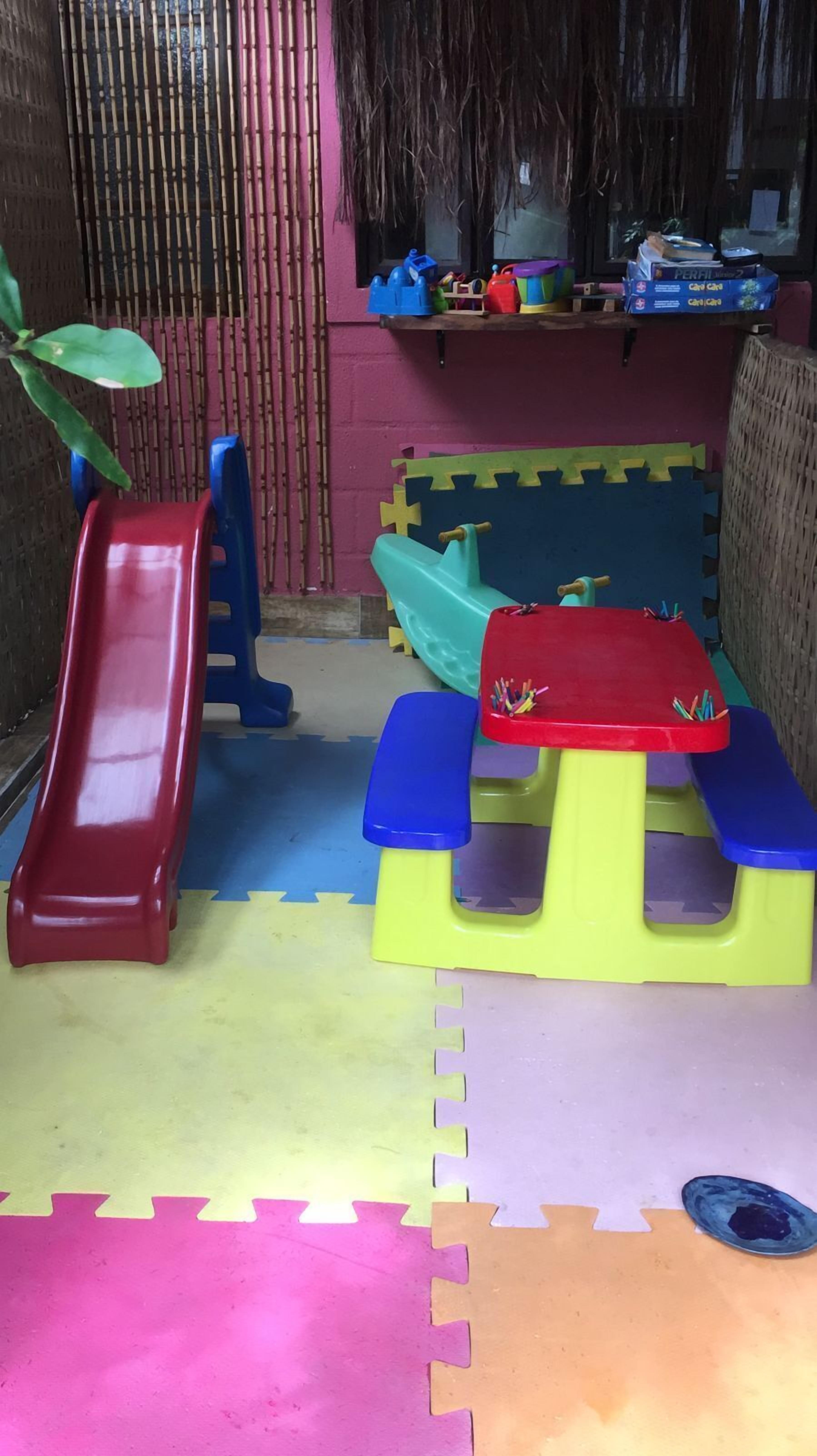 Photo - Pousada Papaya Container