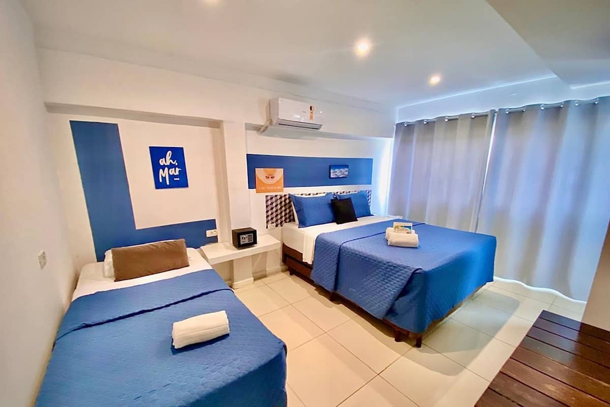 Standard Quadruple Room | Laptop workspace, free WiFi, bed sheets