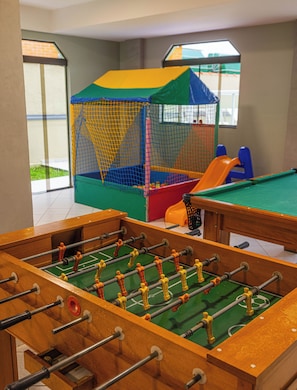 Games room - Ubatuba Eco Hotel (Ubatuba)