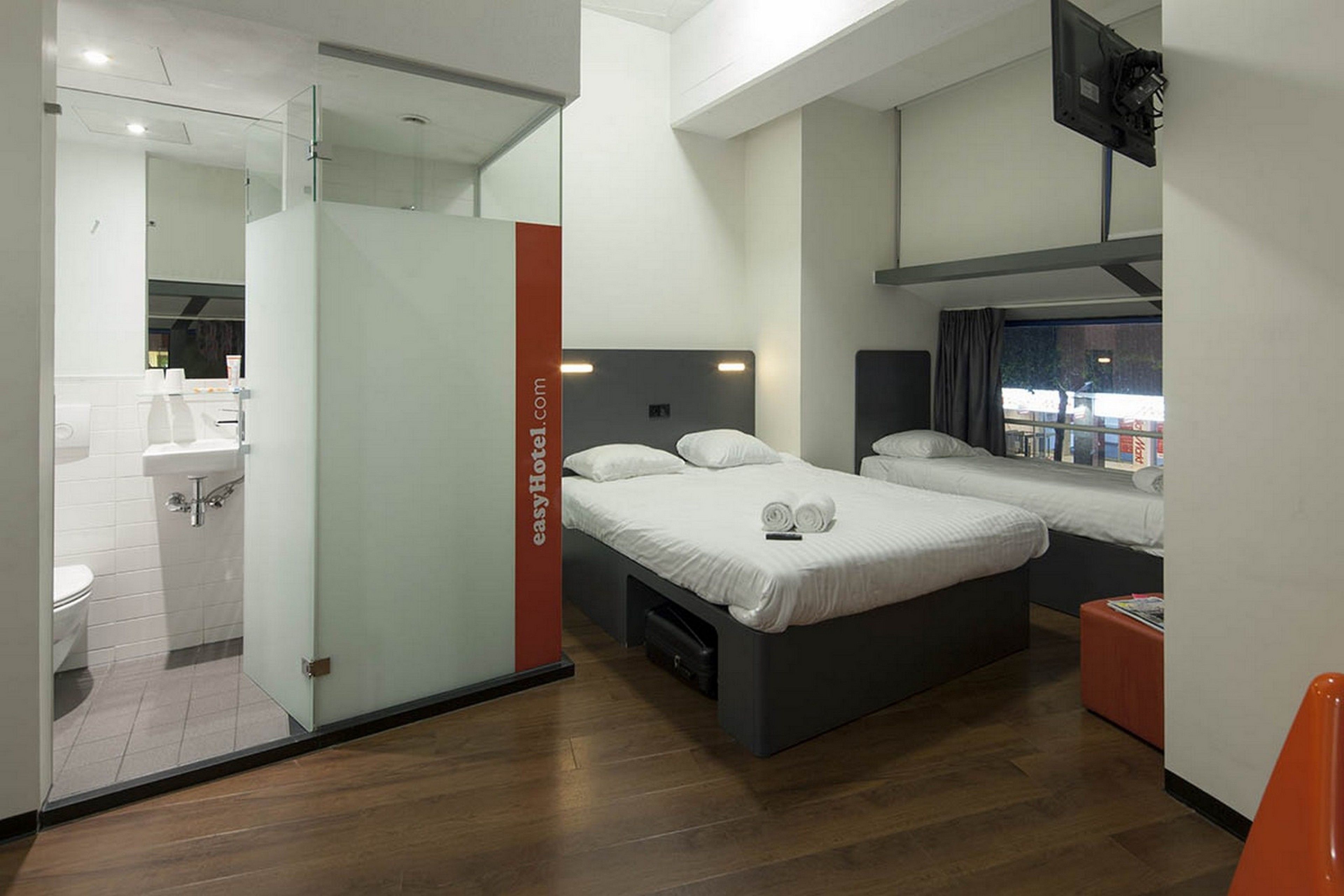 Photo - easyHotel Rotterdam City Centre