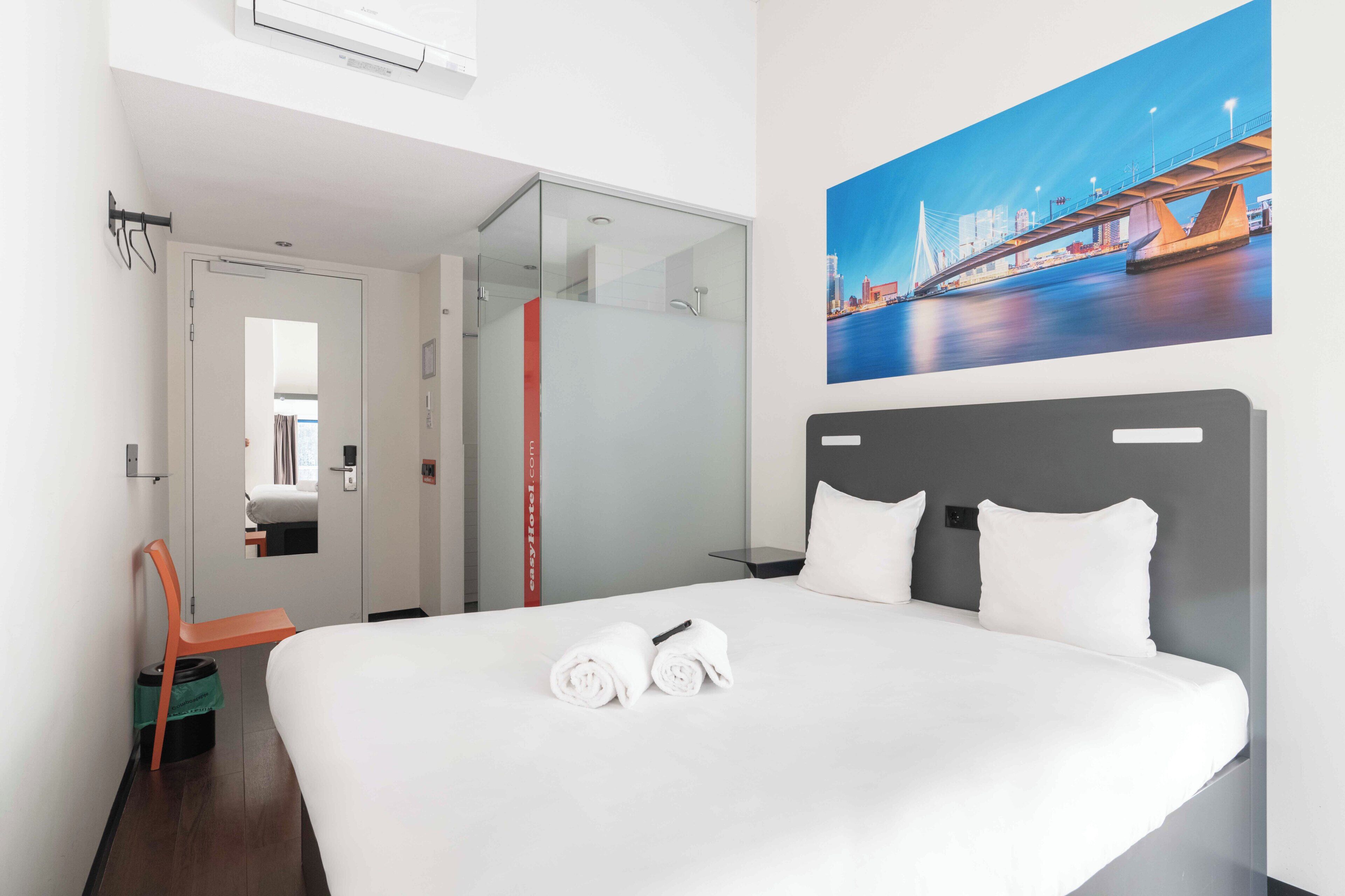 Foto - easyHotel Rotterdam City Centre