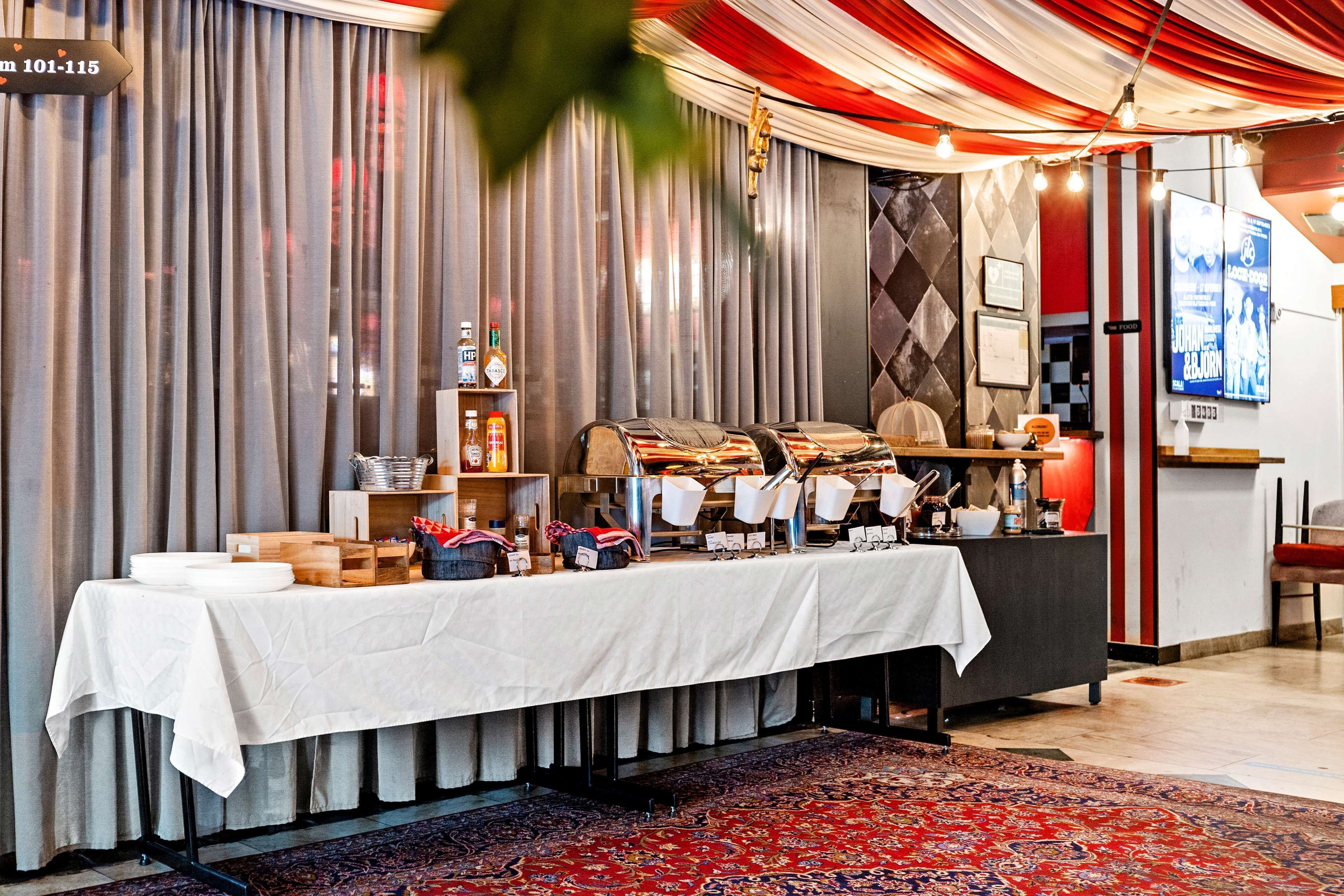 Petit déjeuner buffet compris tous les jours