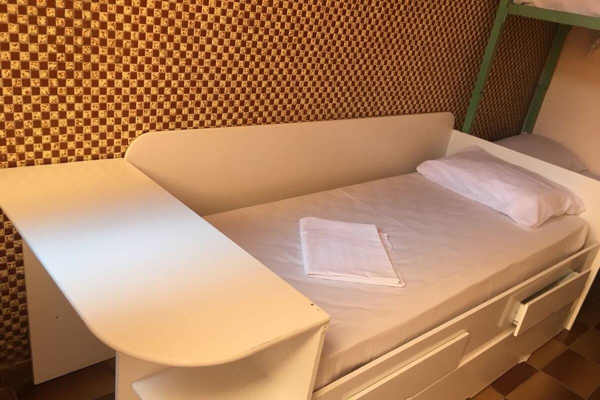 Basic Triple Room