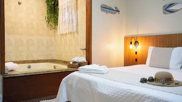 Minibar, wifi gratis y ropa de cama