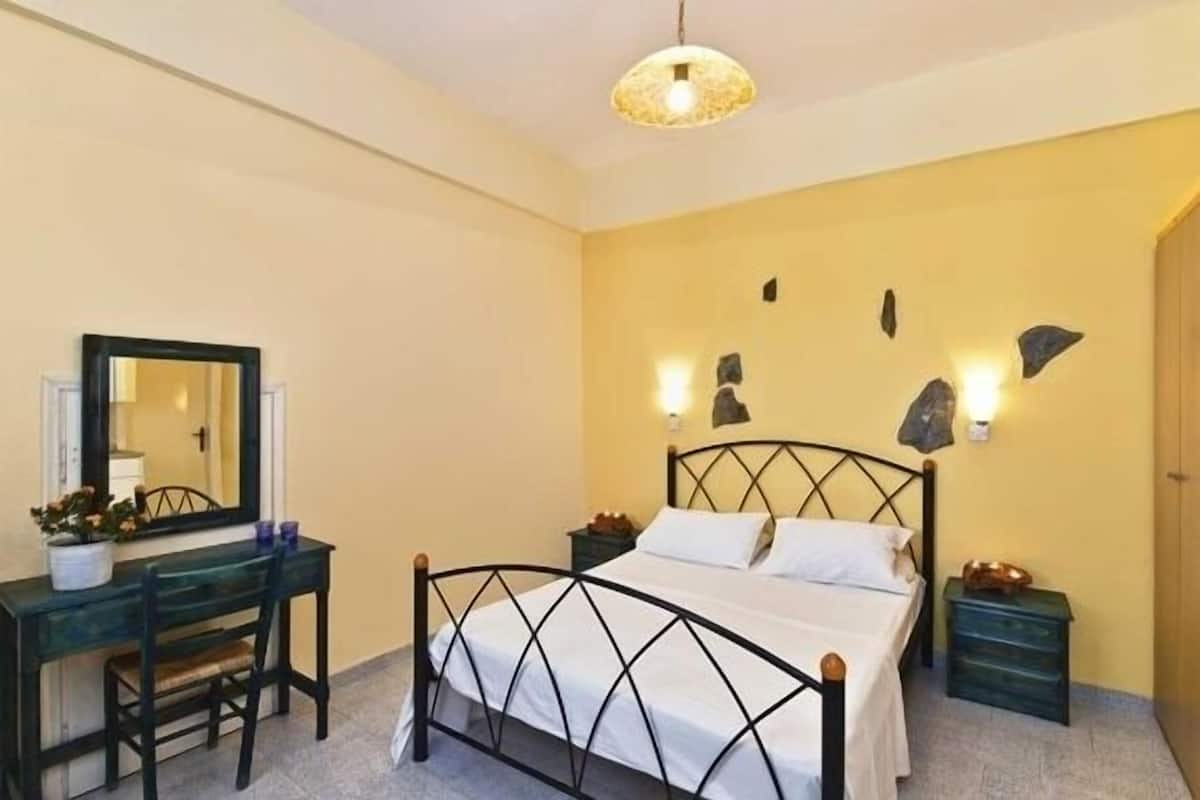 Studio | Zimmersafe, Verdunkelungsvorhänge, schallisolierte Zimmer