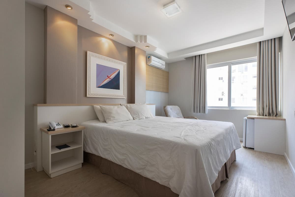 1 bedroom, minibar, in-room safe, desk
