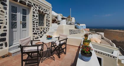 Heliophos Boutique Caves